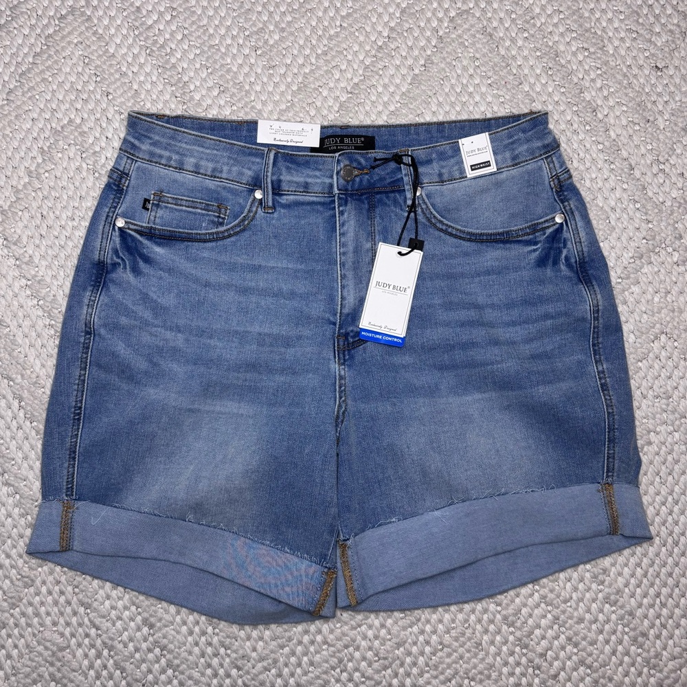 Judy Blue Medium Wash Denim Jean Shorts